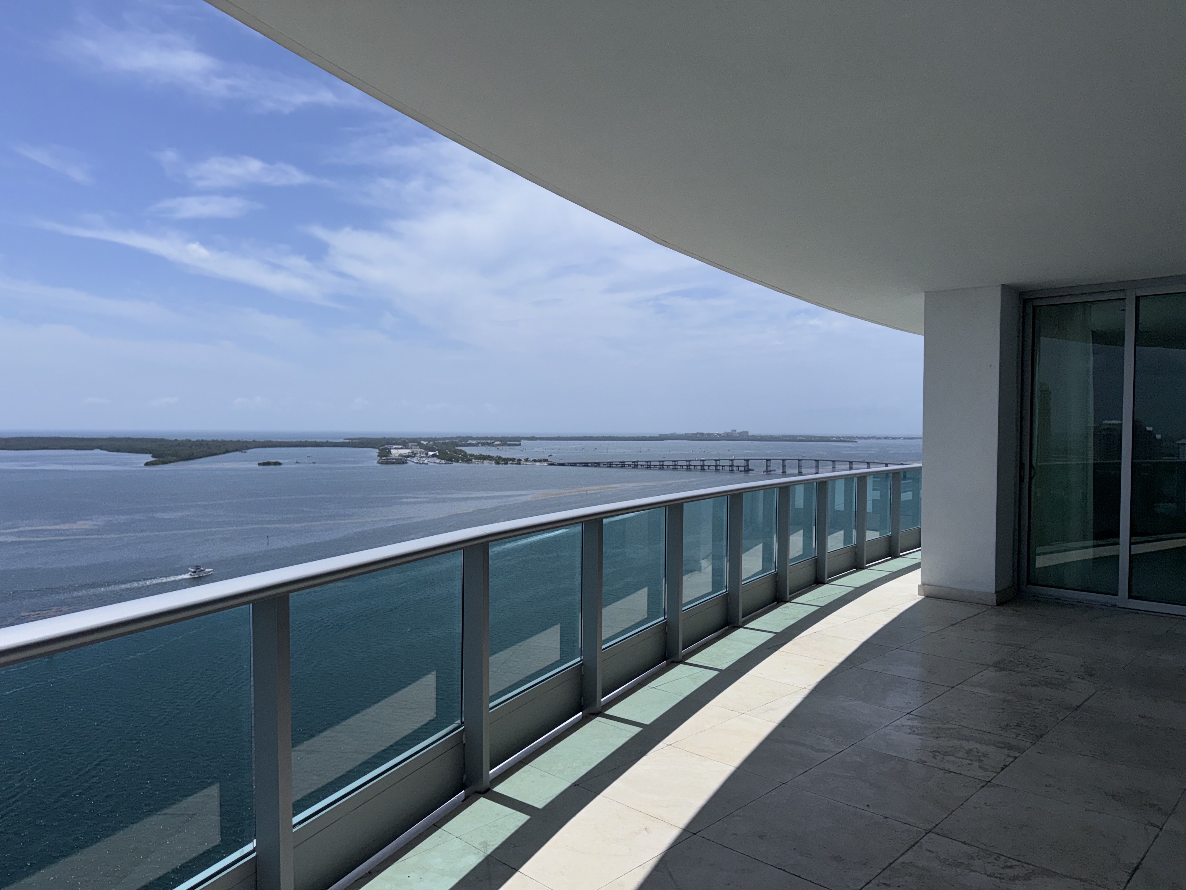  1331 Brickell Bay Drive, Miami, FL 33131 - 物件實景