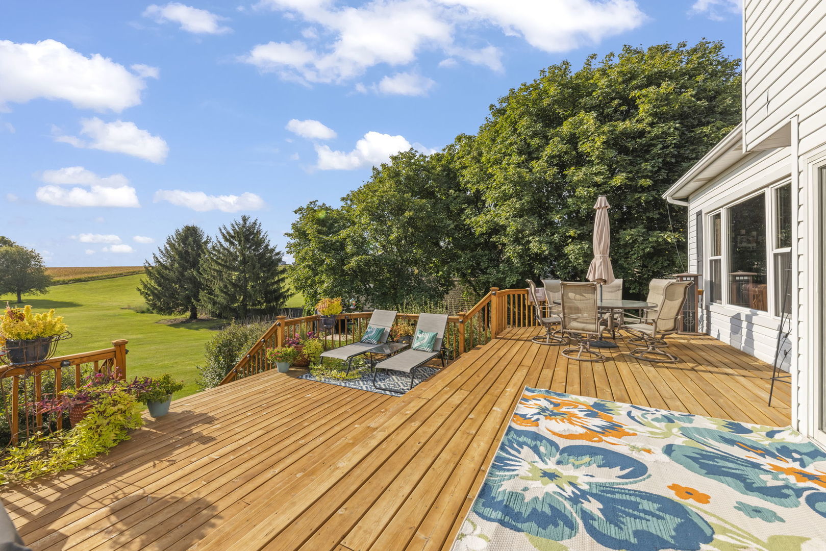 Oswego, Illinois, 60543, United States, 4 Bedrooms Bedrooms, ,3 BathroomsBathrooms,Residential,For Sale,1949228