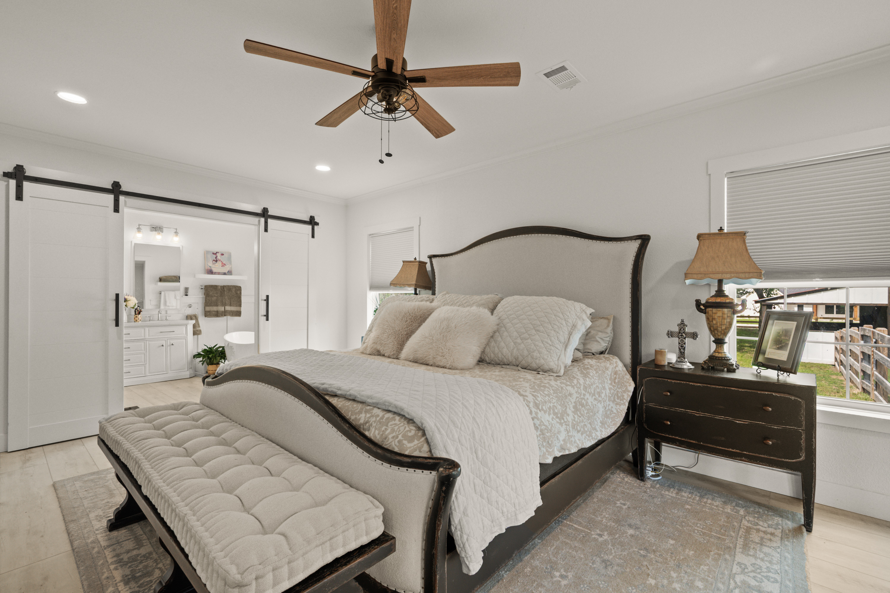 Caddo Mills, Texas, 75135, United States, 4 Bedrooms Bedrooms, ,3 BathroomsBathrooms,Residential,For Sale,1915127