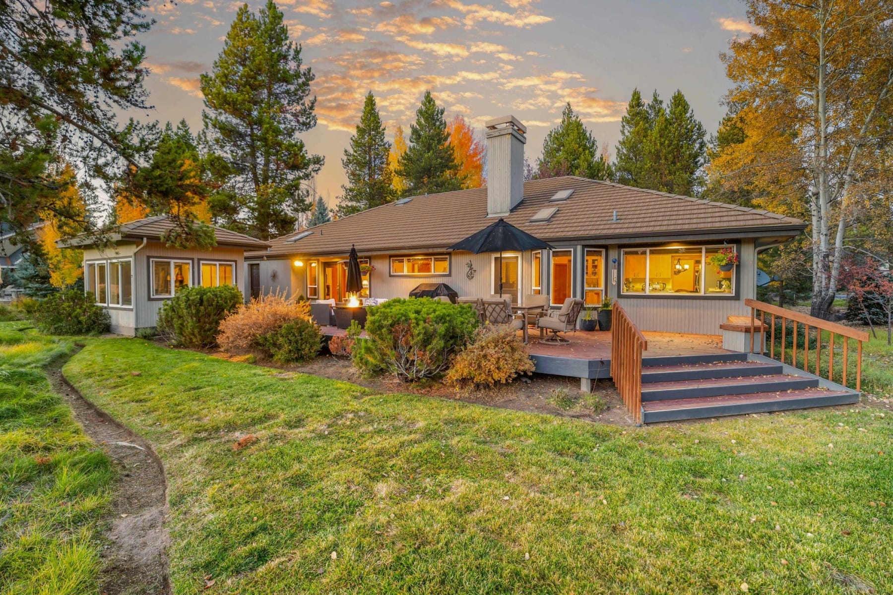  16787 Pony Express Way Bend, OR 97707 - 物件實景
