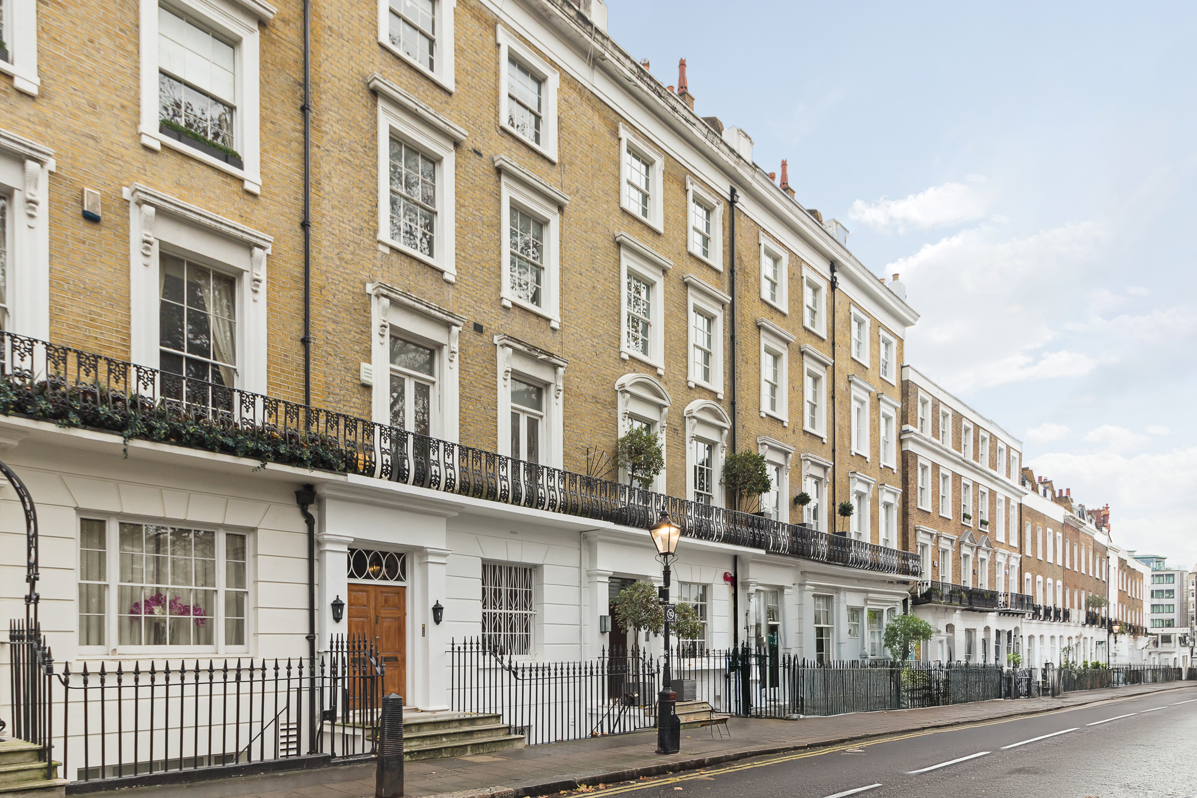  Grade II-Listed Townhouse on Montpelier Square with Terrace and Garden Views - 物件實景