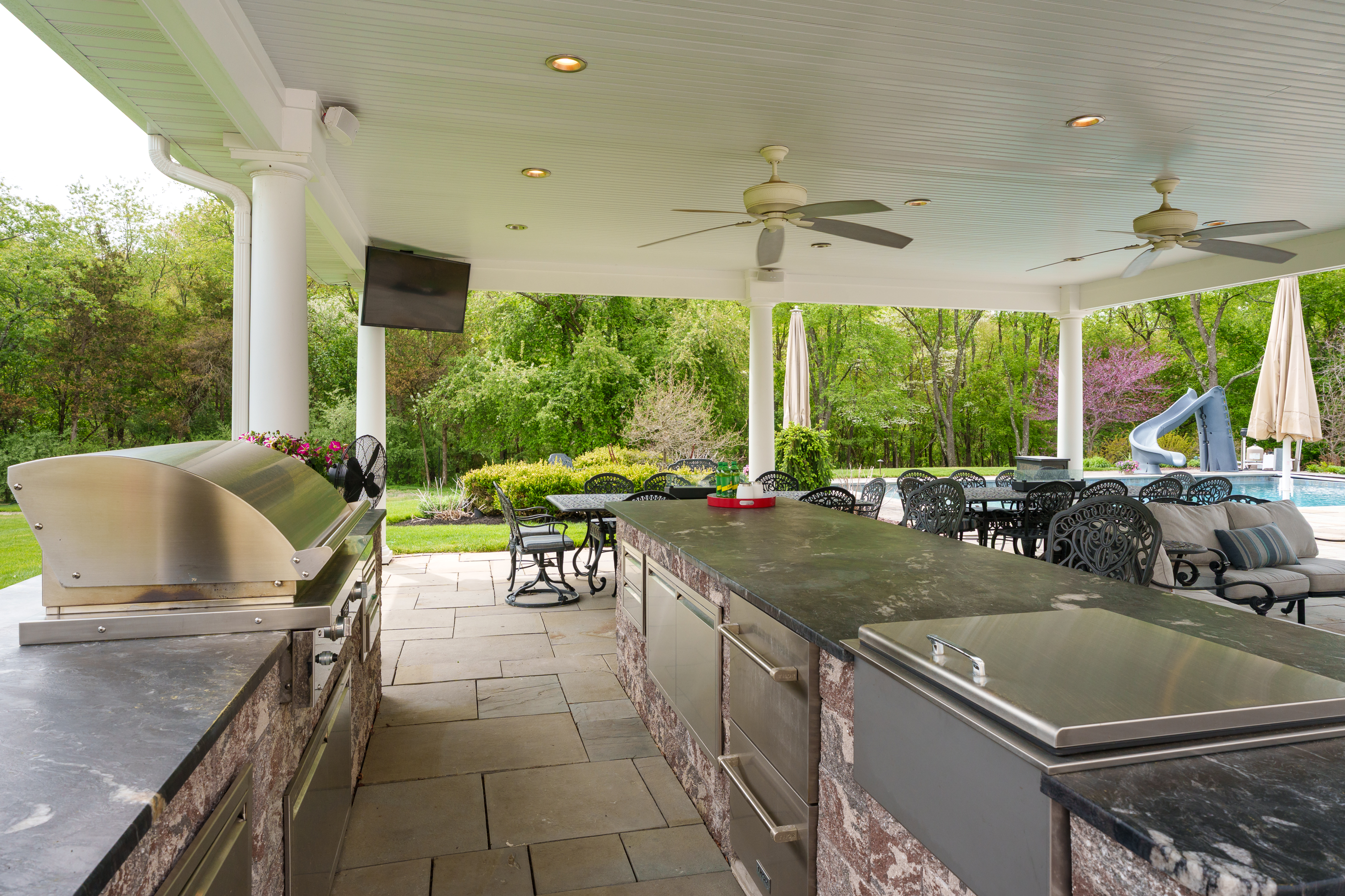  Luxury Estate Near Princeton with Resort-Style Pool, Covered Pavilion & 9+ Acres - 物件實景