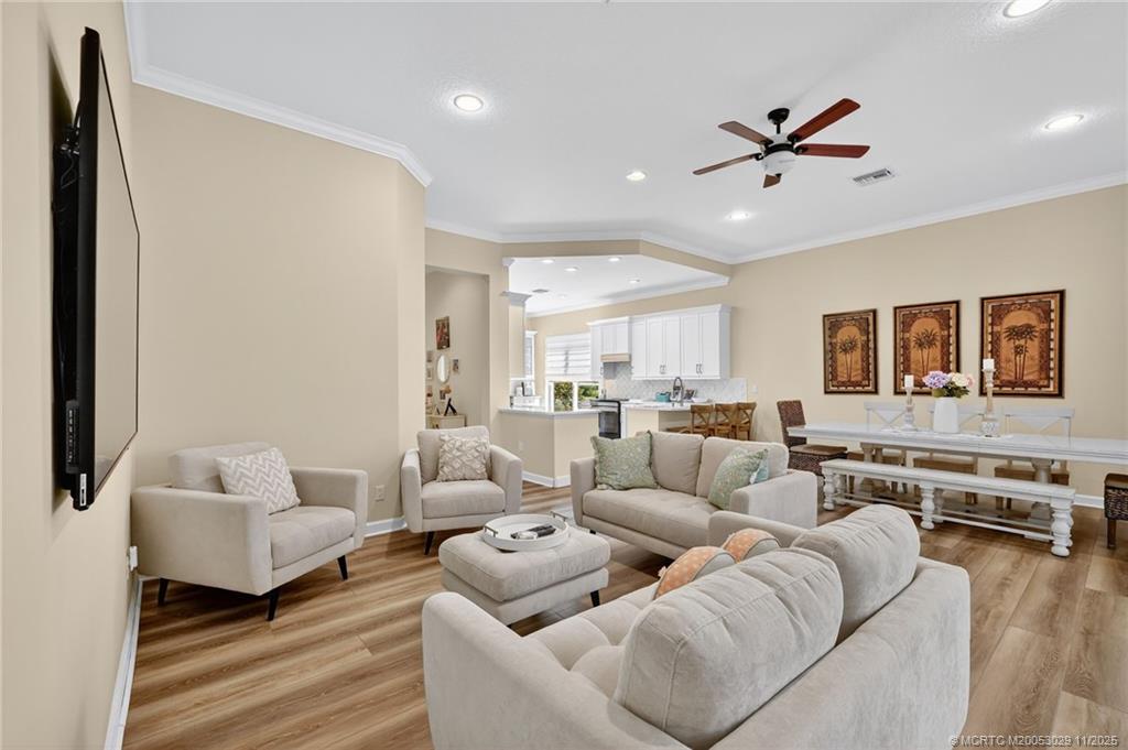 Port St Lucie, Florida, 34986, United States, 3 Bedrooms Bedrooms, ,3 BathroomsBathrooms,Residential,For Sale,1994452