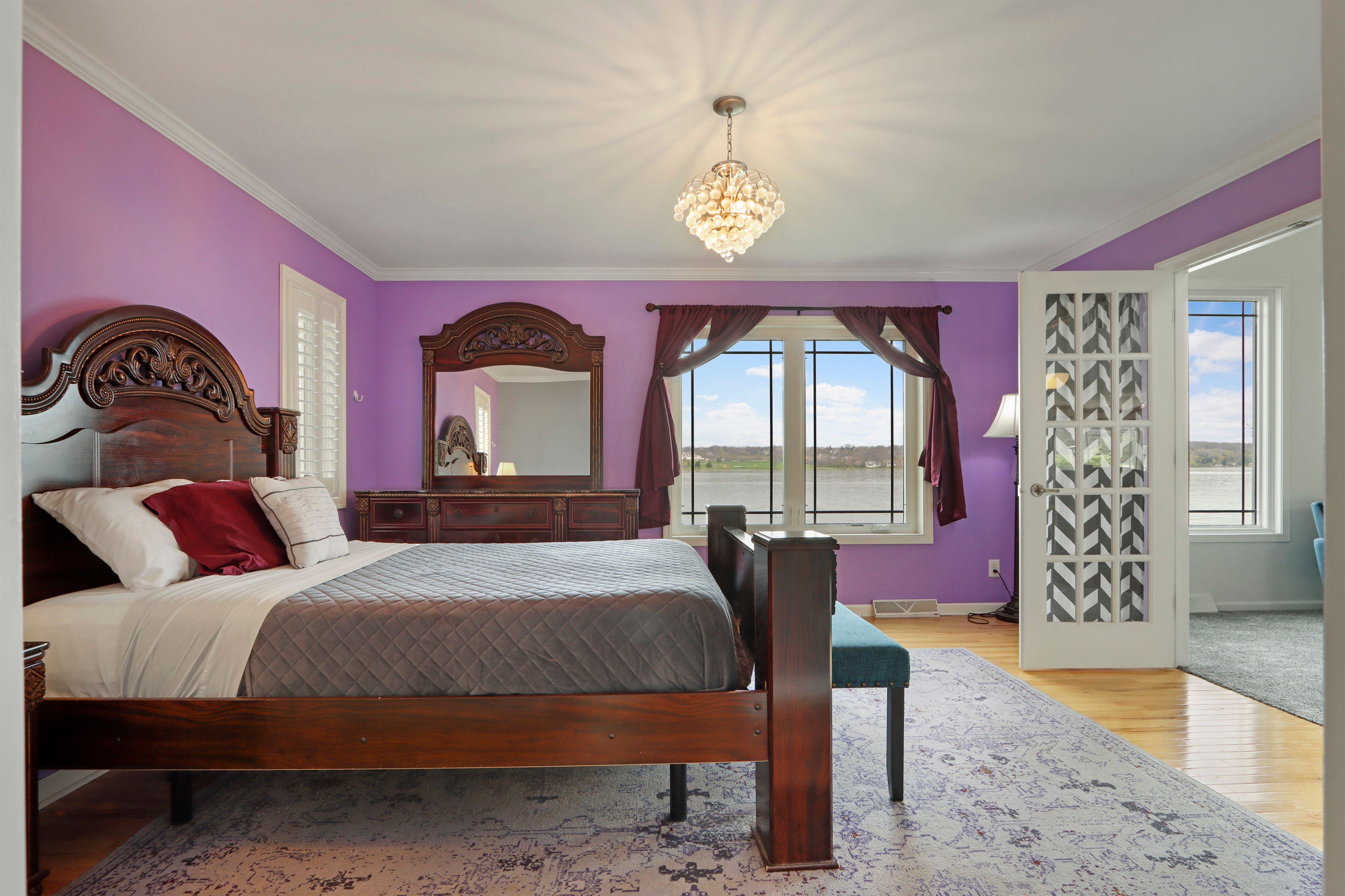  Gracious Lake Como Waterfront Retreat with Proven Rental Income - 物件實景