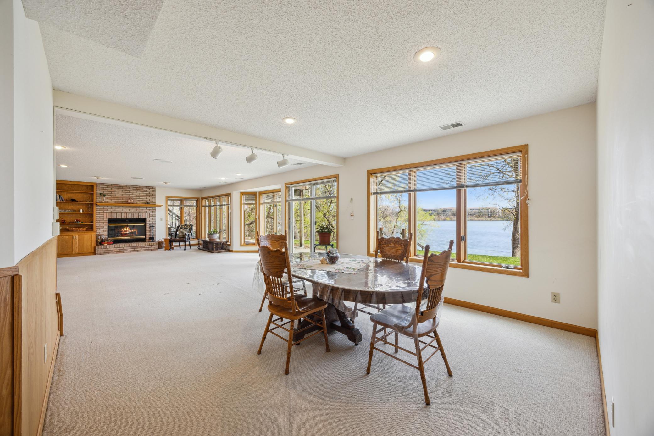 New Brighton, Minnesota, 55112, United States, 4 Bedrooms Bedrooms, ,4 BathroomsBathrooms,Residential,For Sale,1990901