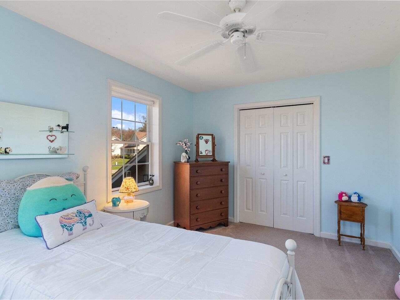 Colchester, Vermont, 05446, United States, 3 Bedrooms Bedrooms, ,3 BathroomsBathrooms,Residential,For Sale,1779357