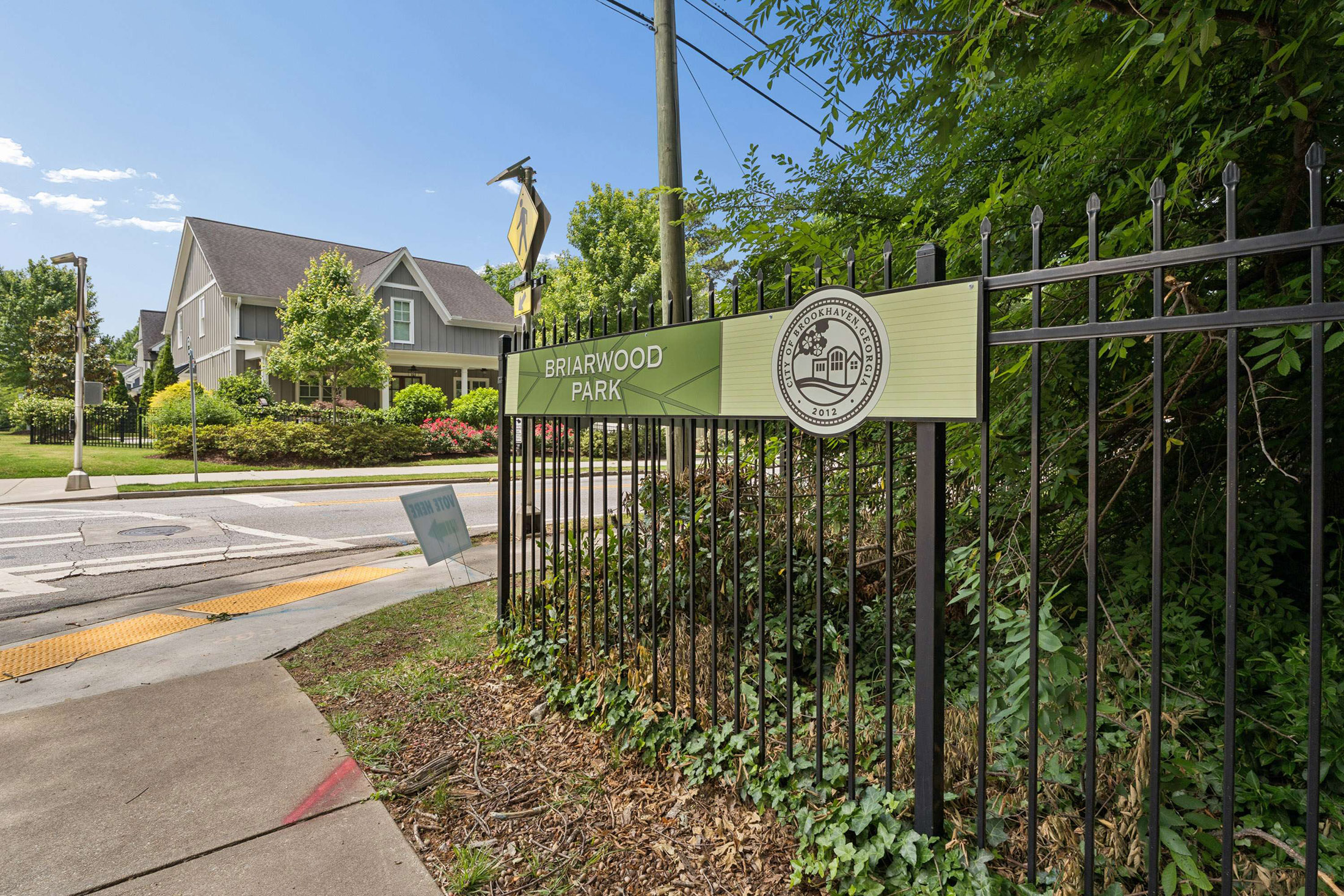  Modern Luxury Meets Total Peace in Brookhaven - 物件實景