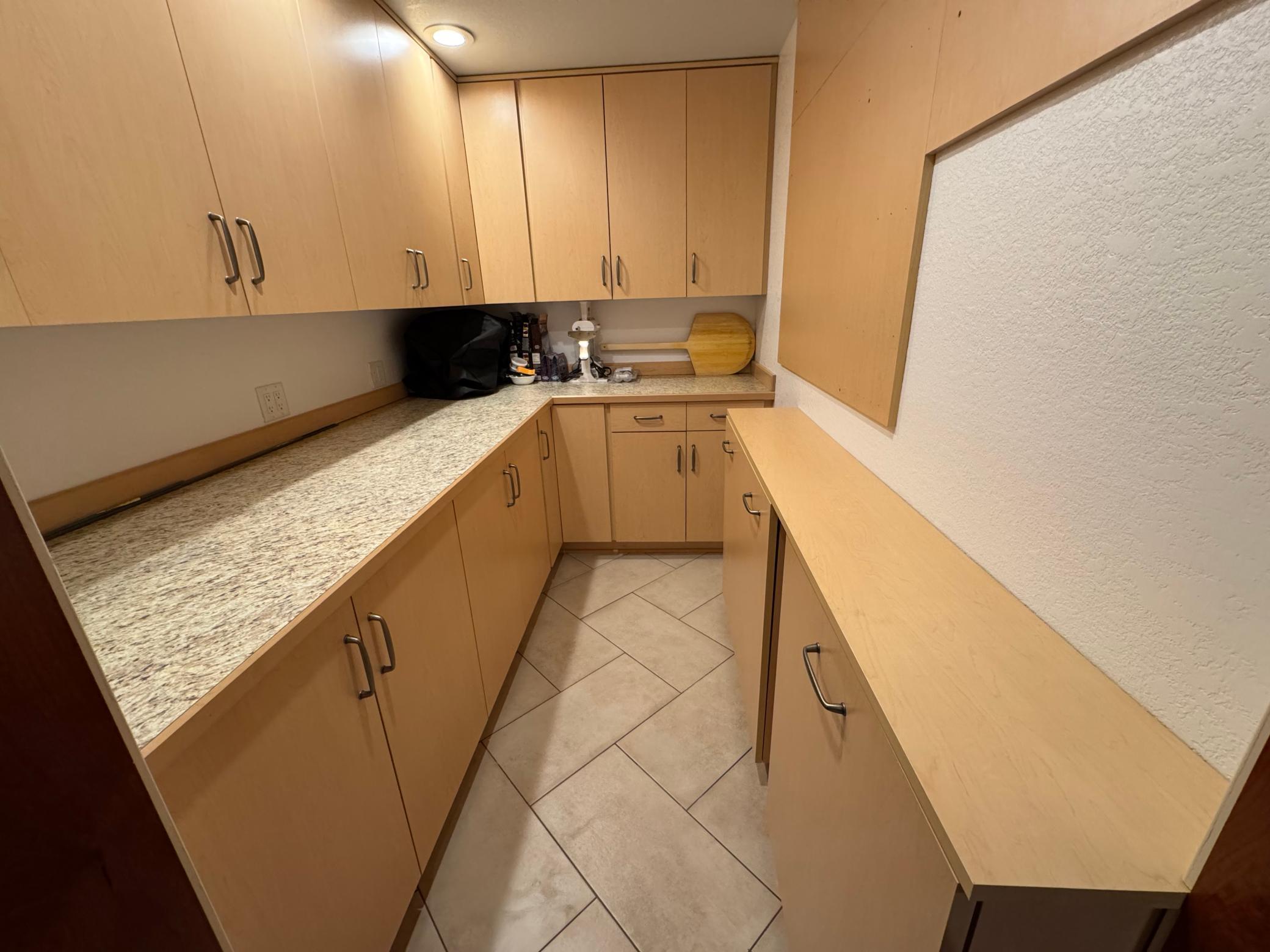 Glenville, Minnesota, 56036, United States, 4 Bedrooms Bedrooms, ,3 BathroomsBathrooms,Residential,For Sale,2015321