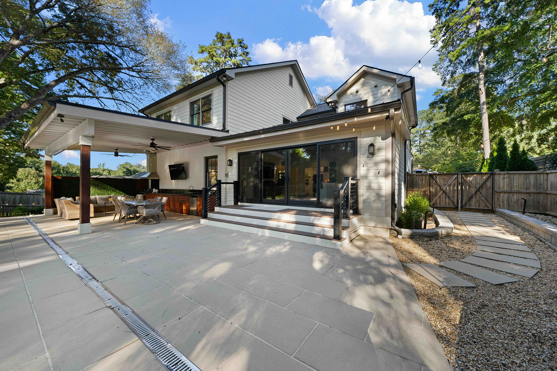  Beautifully Updated Home in Prime Decatur Location - 物件實景