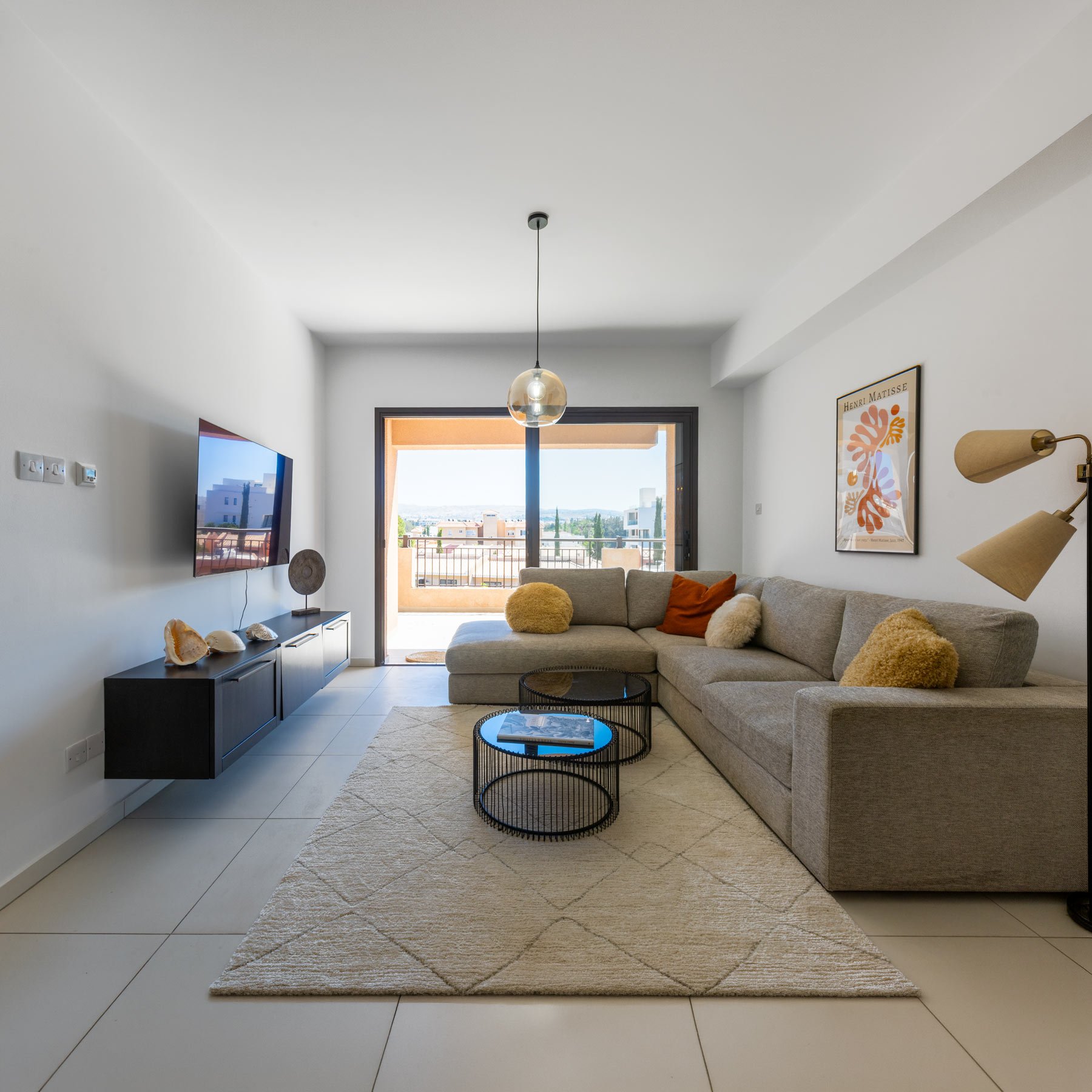  Move-In-Ready Two Bedroom Apartment in a Gated Complex, Universal, Pafos - 物件實景
