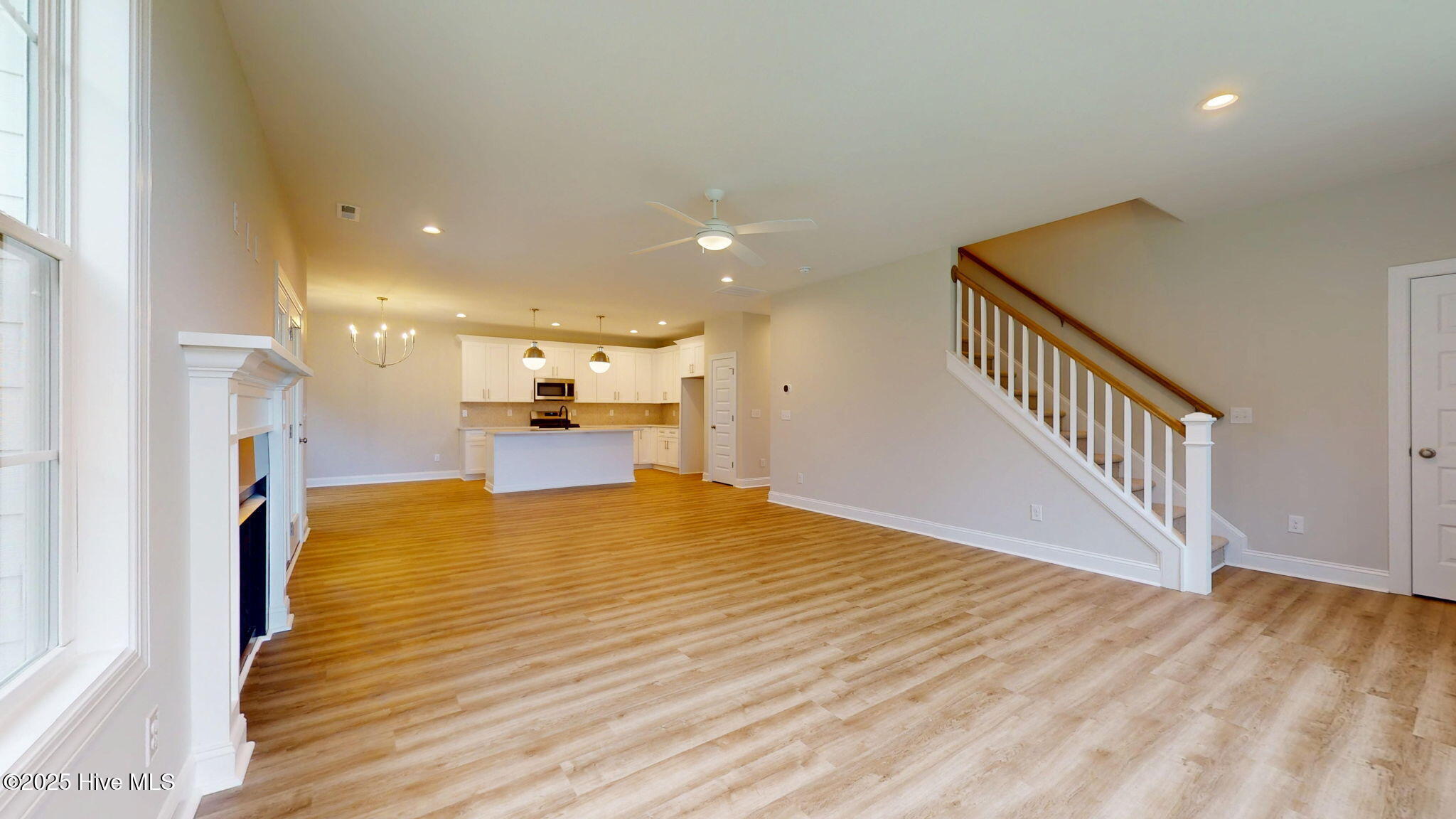 New Bern, North Carolina, 28562, United States, 4 Bedrooms Bedrooms, ,4 BathroomsBathrooms,Residential,For Sale,1768521