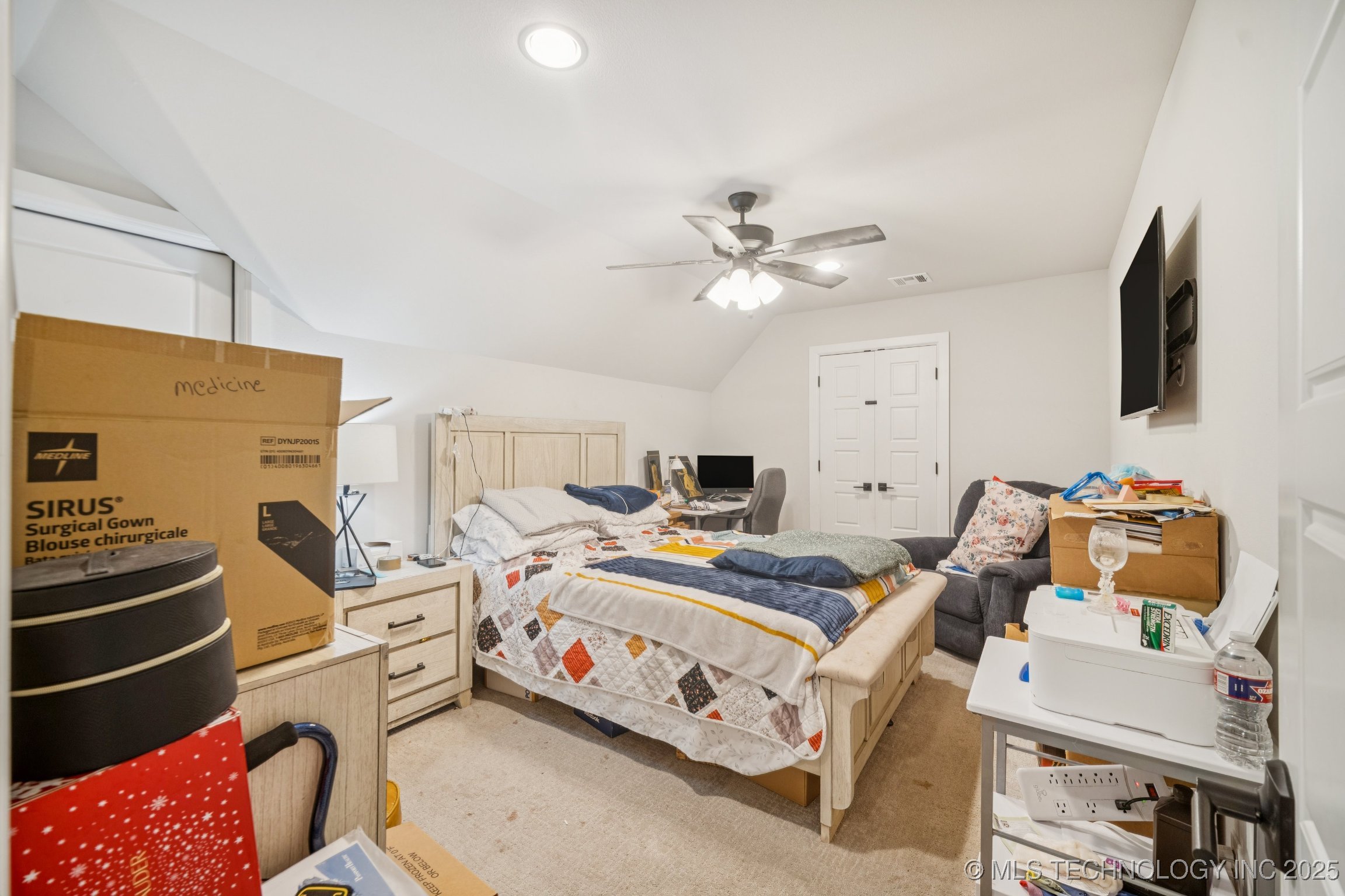 Broken Arrow, Oklahoma, 74011, United States, 5 Bedrooms Bedrooms, ,3 BathroomsBathrooms,Residential,For Sale,1898814