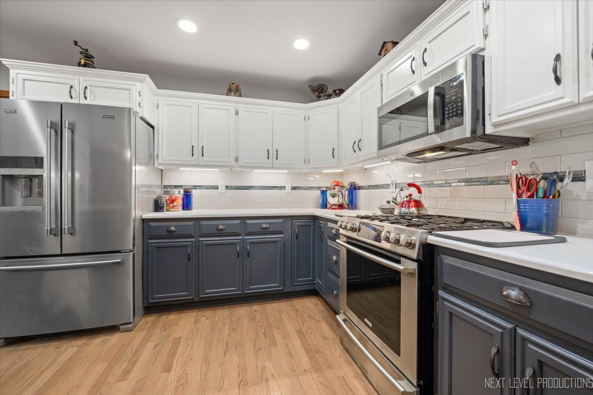 Leland, Illinois, 60531, United States, 3 Bedrooms Bedrooms, ,3 BathroomsBathrooms,Residential,For Sale,1980976