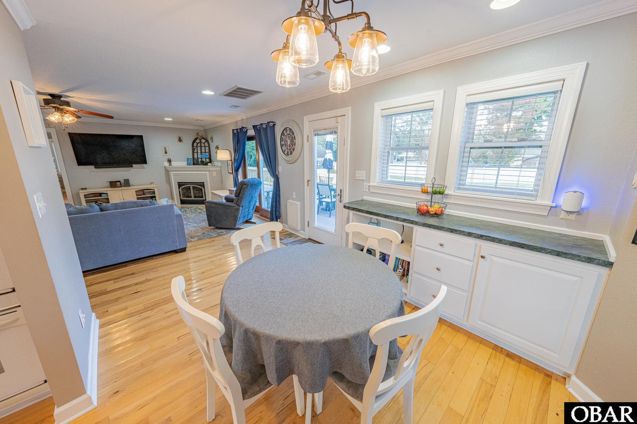 Manteo, North Carolina, 27954, United States, 4 Bedrooms Bedrooms, ,4 BathroomsBathrooms,Residential,For Sale,1988326