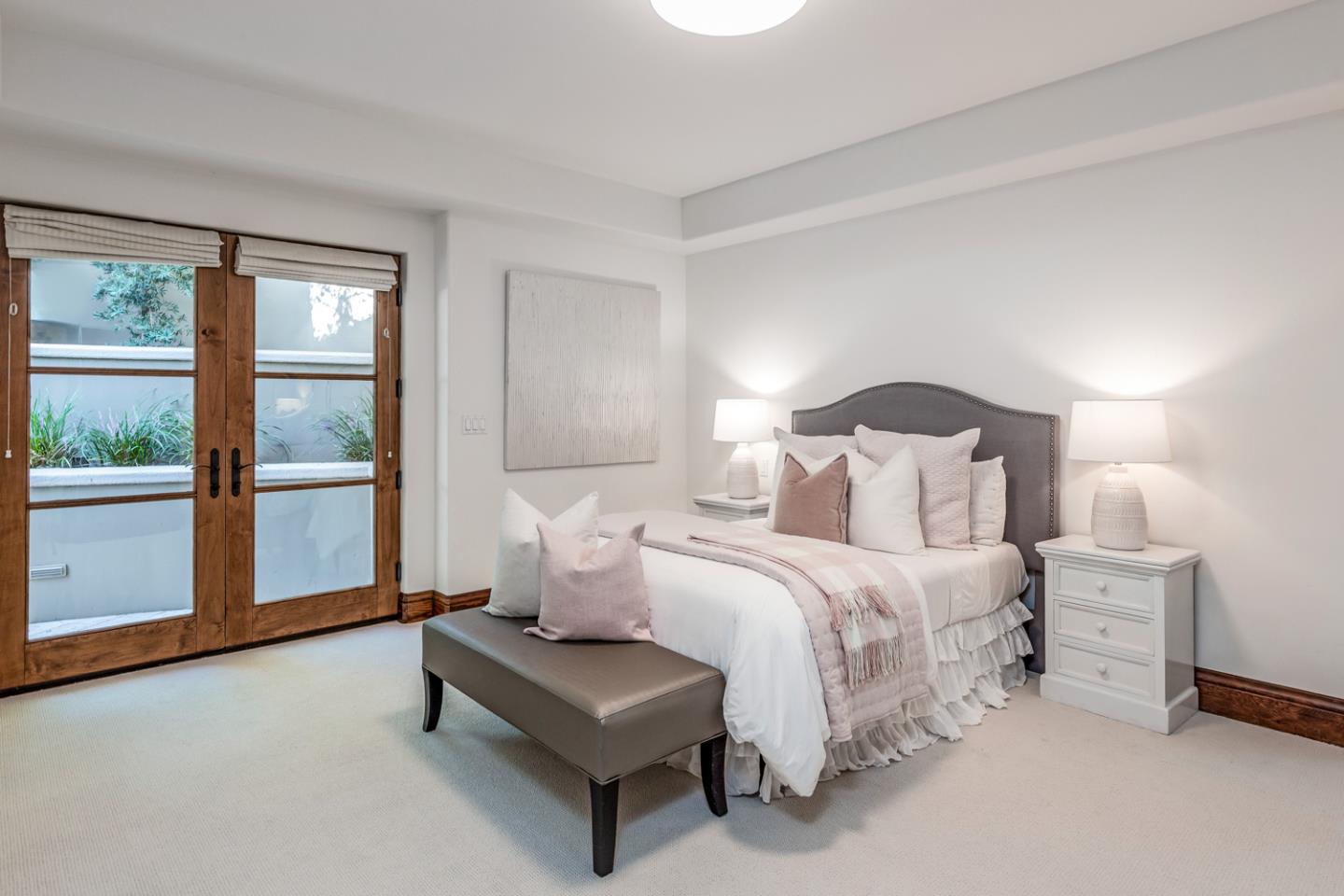 Menlo Park, California, 94025, United States, 5 Bedrooms Bedrooms, ,7 BathroomsBathrooms,Residential,For Sale,1941806