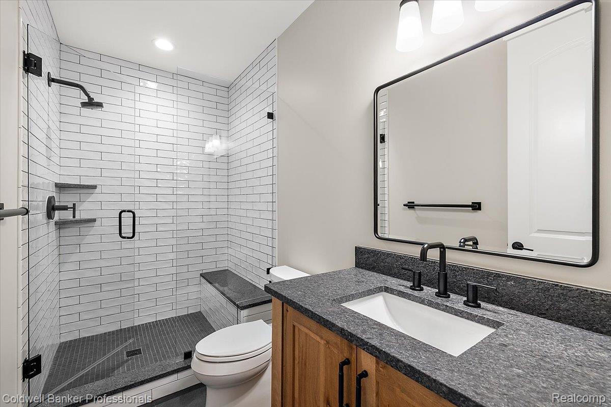 Plymouth, Michigan, 48170, United States, 4 Bedrooms Bedrooms, ,4 BathroomsBathrooms,Residential,For Sale,1986255