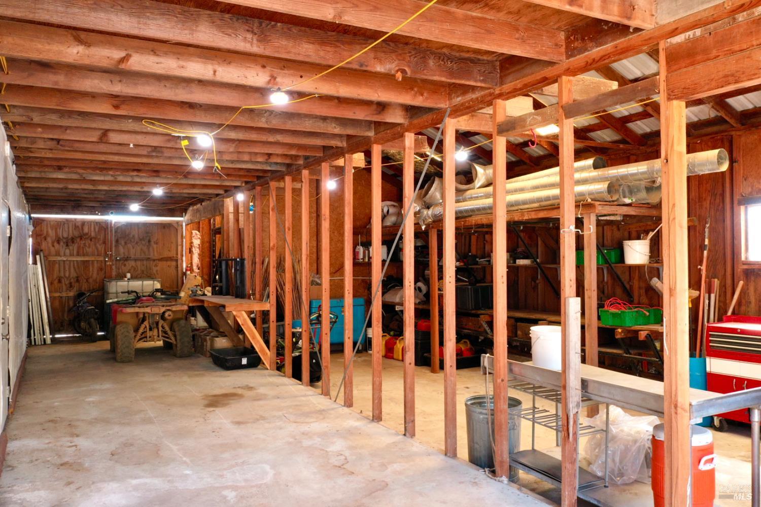Cloverdale, California, 95425, United States, 3 Bedrooms Bedrooms, ,4 BathroomsBathrooms,Residential,For Sale,1941601
