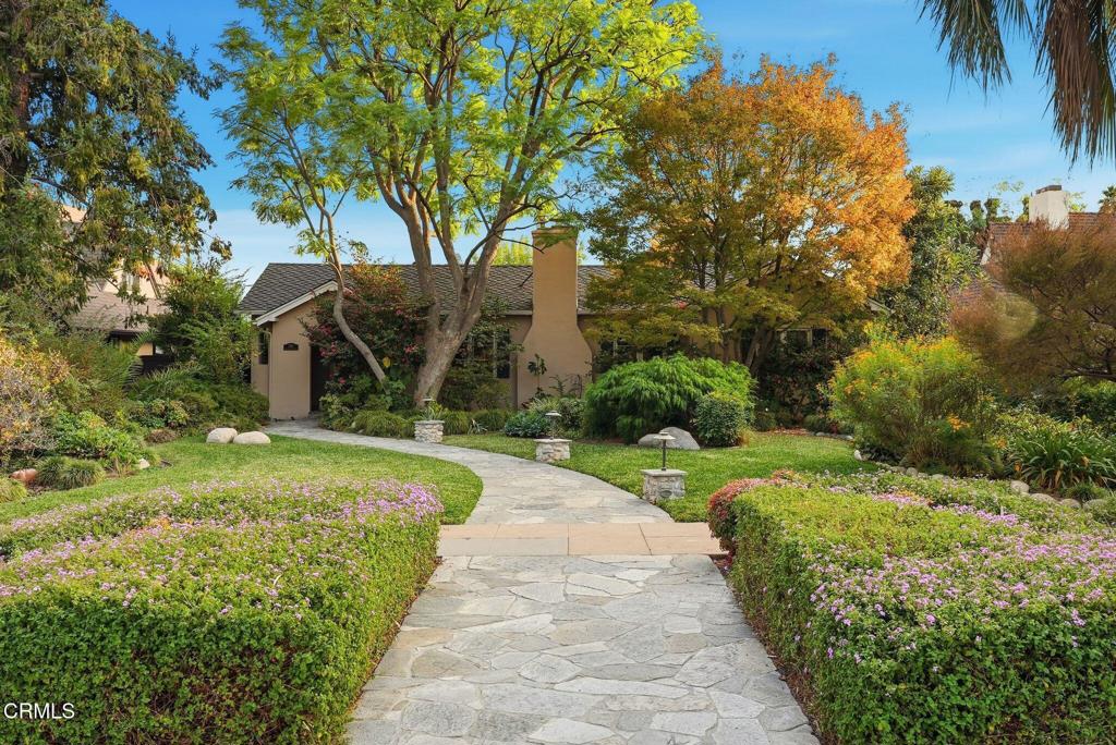 Pasadena, California, 91104, United States, 3 Bedrooms Bedrooms, ,1 BathroomBathrooms,Residential,For Sale,1993428