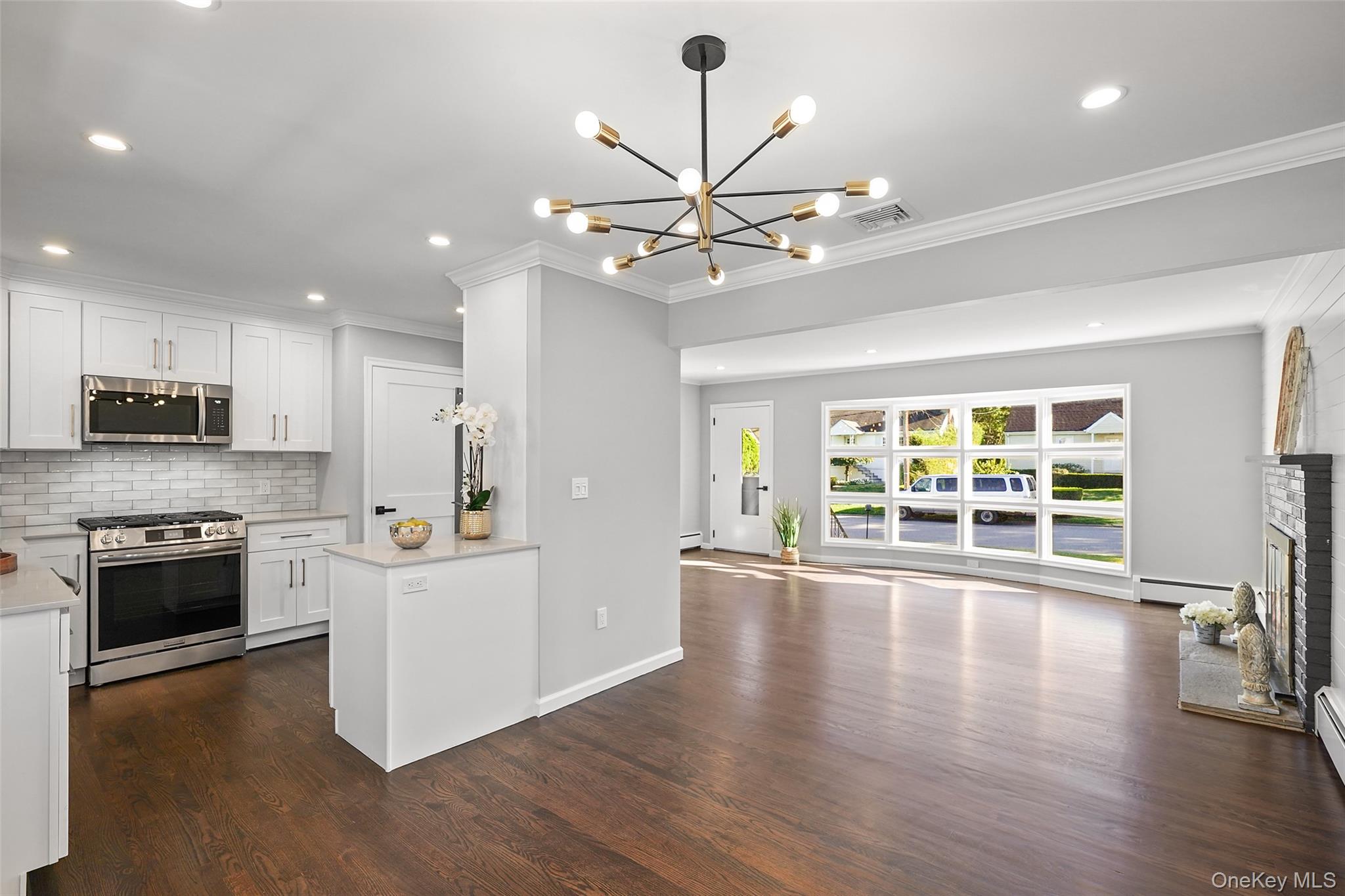 Mount Kisco, New York, 10549, United States, 3 Bedrooms Bedrooms, ,2 BathroomsBathrooms,Residential,For Sale,1942302