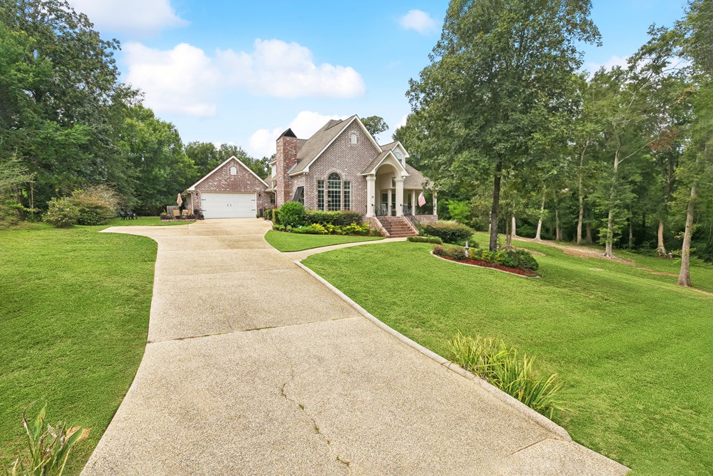 Carriere, Mississippi, 39426, United States, 4 Bedrooms Bedrooms, ,4 BathroomsBathrooms,Residential,For Sale,1961083