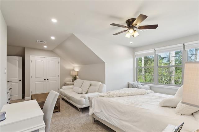 Madisonville, Louisiana, 70447, United States, 5 Bedrooms Bedrooms, ,3 BathroomsBathrooms,Residential,For Sale,1998528