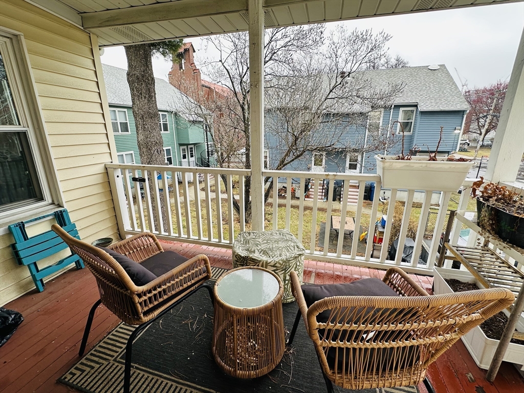 Cambridge, Massachusetts, 02141, United States, 5 Bedrooms Bedrooms, ,3 BathroomsBathrooms,Residential,For Sale,1752513