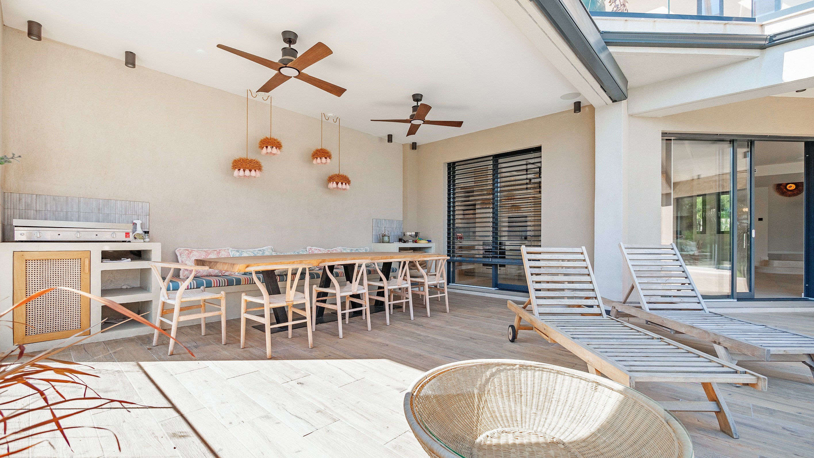  Exceptional contemporary villa for sale in Sainte-Maxime: 440 sqm, 5 bedrooms, … - 物件實景