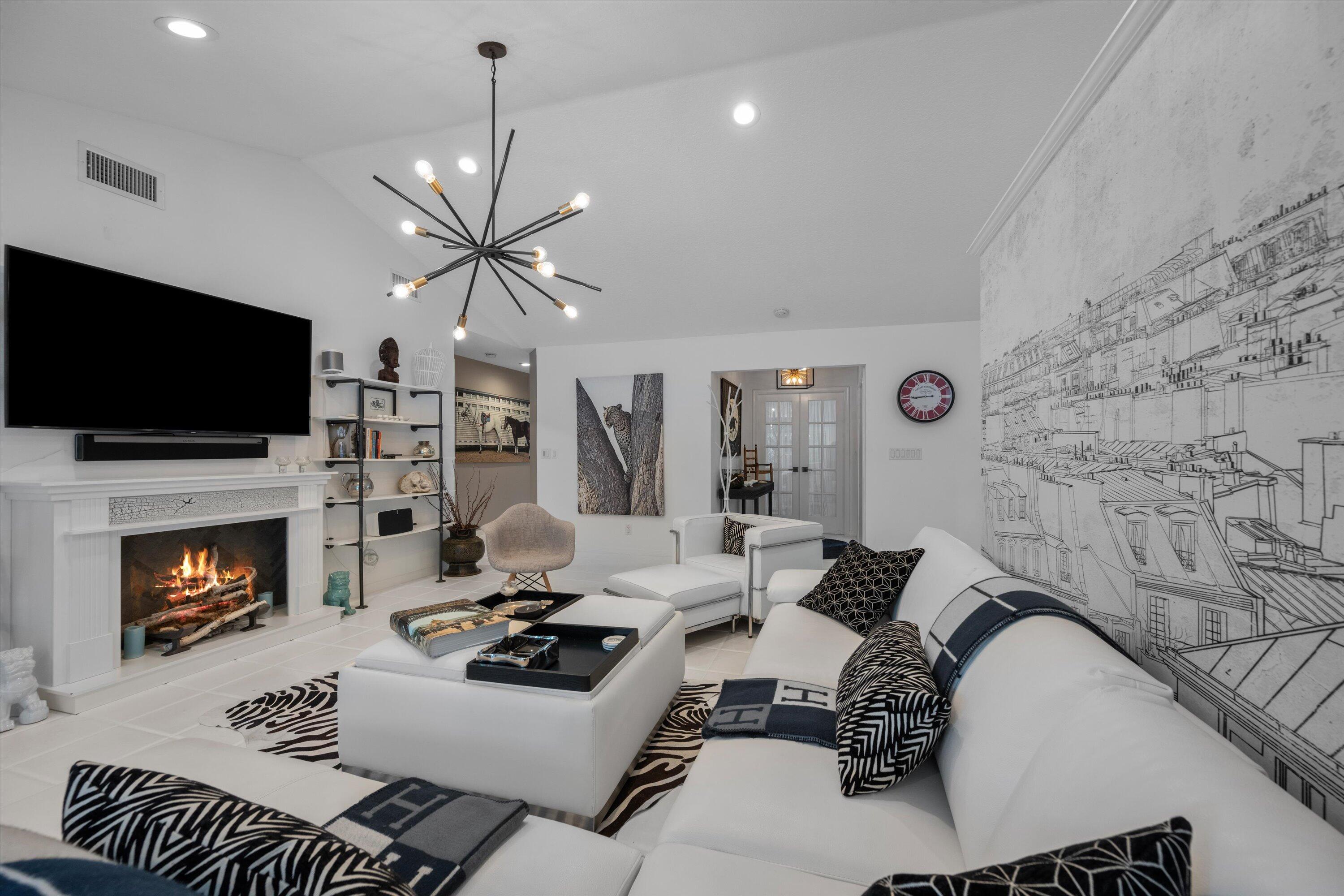  2252 Las Casitas Drive - 物件實景