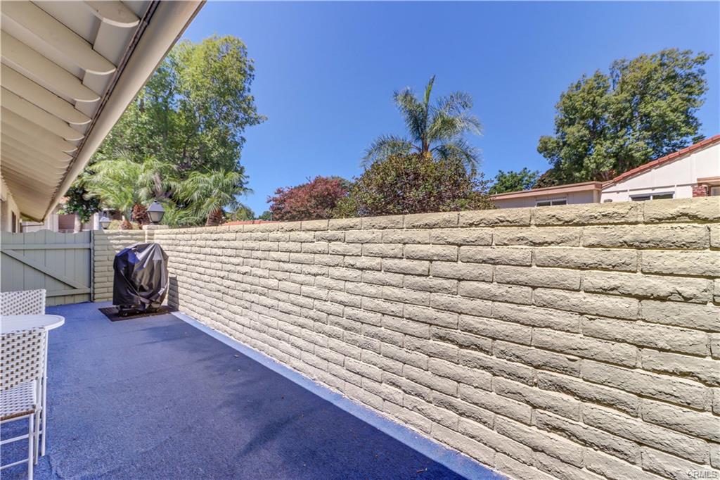 Laguna Woods, California, 92637, United States, 2 Bedrooms Bedrooms, ,1 BathroomBathrooms,Residential,For Sale,1943629