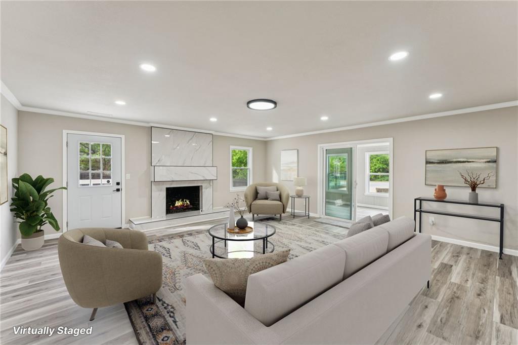 Atlanta, Georgia, 30338, United States, 3 Bedrooms Bedrooms, ,2 BathroomsBathrooms,Residential,For Sale,2037309