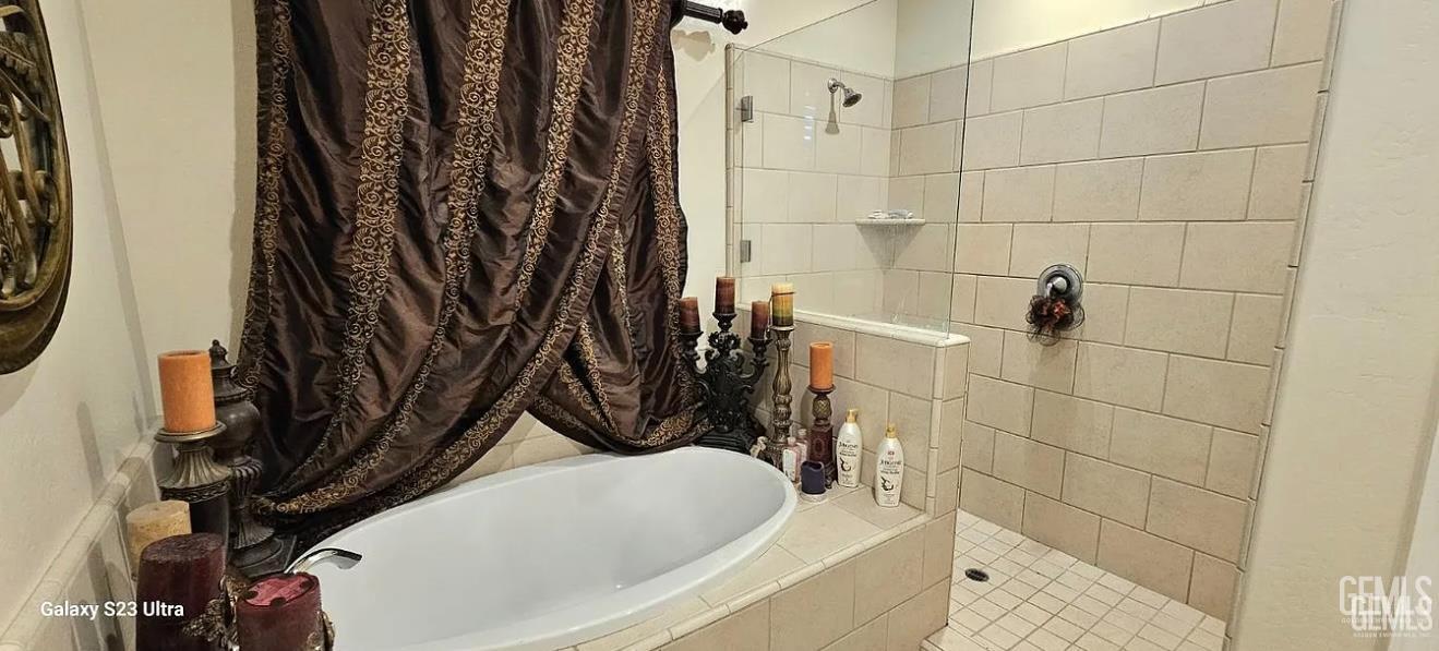 Shafter, California, 93263, United States, 5 Bedrooms Bedrooms, ,4 BathroomsBathrooms,Residential,For Sale,2006305