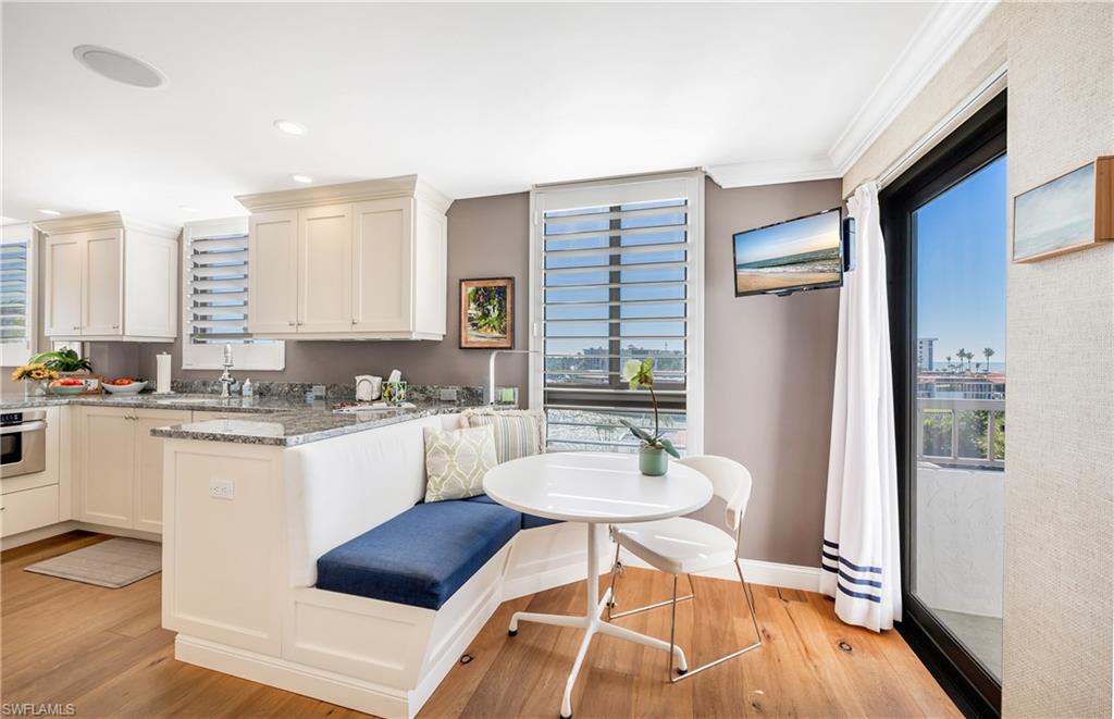 Naples, Florida, 34103, United States, 3 Bedrooms Bedrooms, ,2 BathroomsBathrooms,Residential,For Sale,1989682