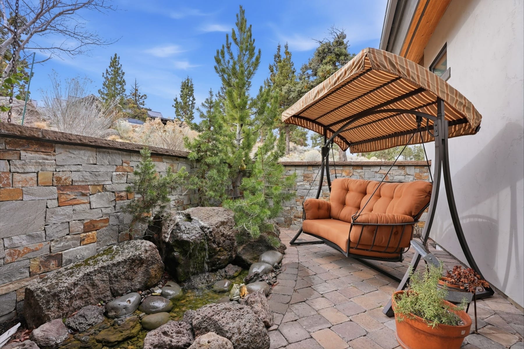  3487 NW Greenleaf Way Bend, OR 97703 - 物件實景