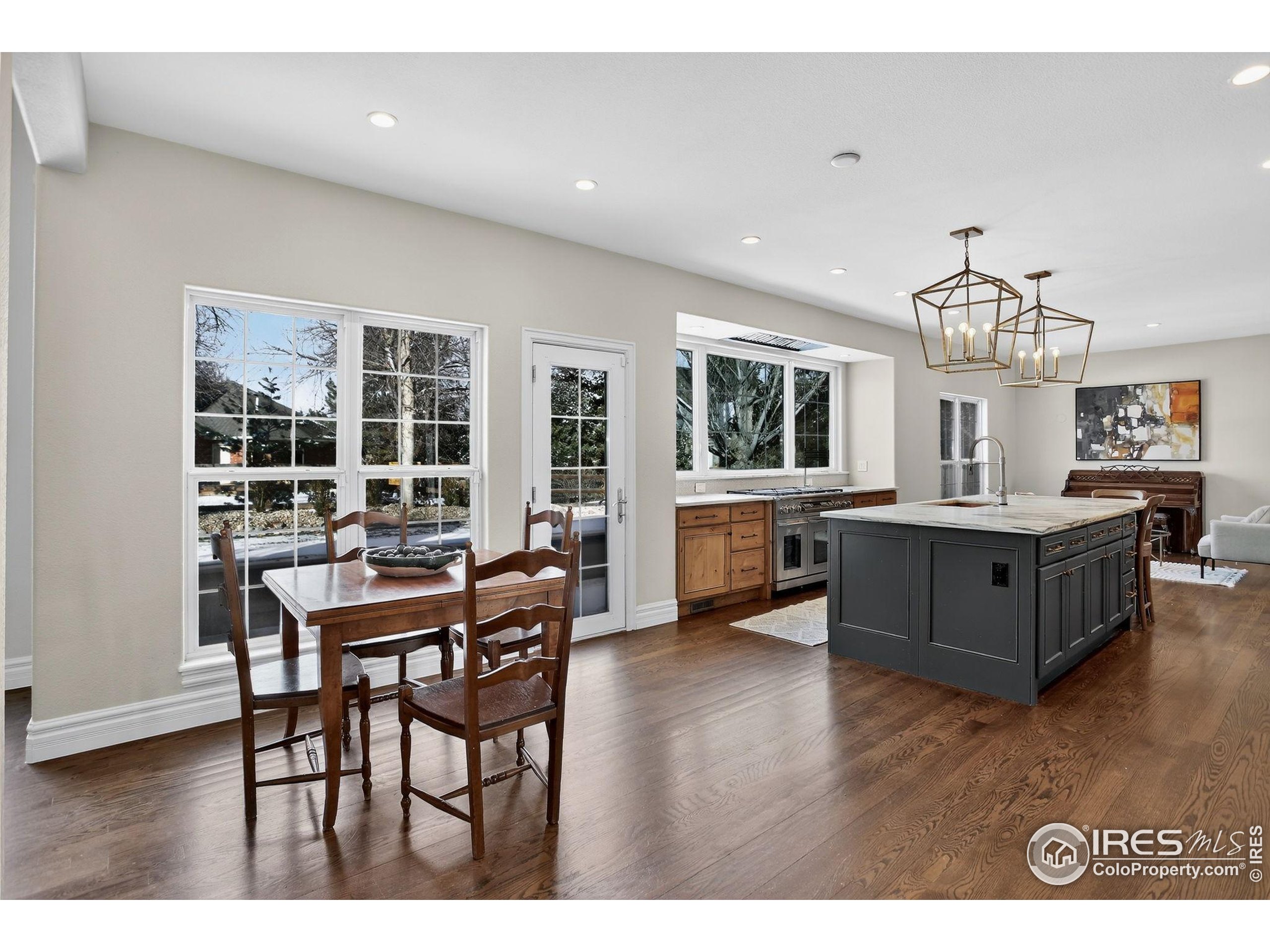 Longmont, Colorado, 80504, United States, 6 Bedrooms Bedrooms, ,2 BathroomsBathrooms,Residential,For Sale,1838026