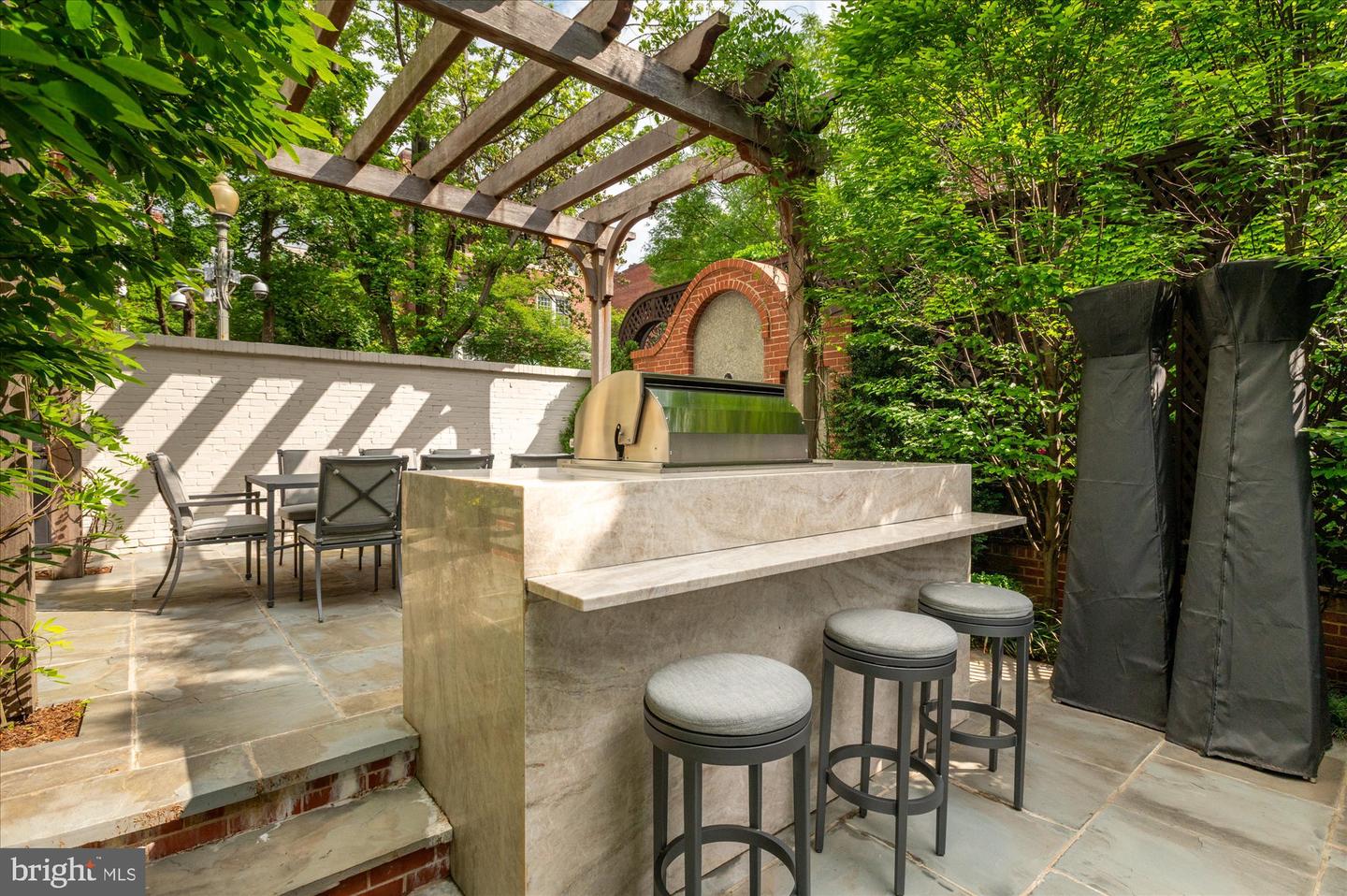Washington, District of Columbia, 20008, United States, 6 Bedrooms Bedrooms, ,8 BathroomsBathrooms,Residential,For Sale,1807338