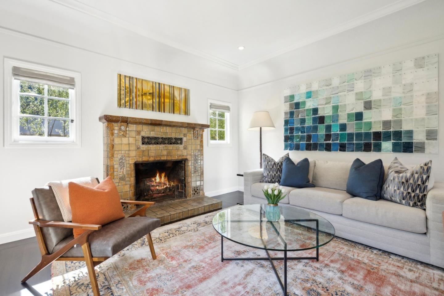 Menlo Park, California, 94025, United States, 4 Bedrooms Bedrooms, ,3 BathroomsBathrooms,Residential,For Sale,1901021