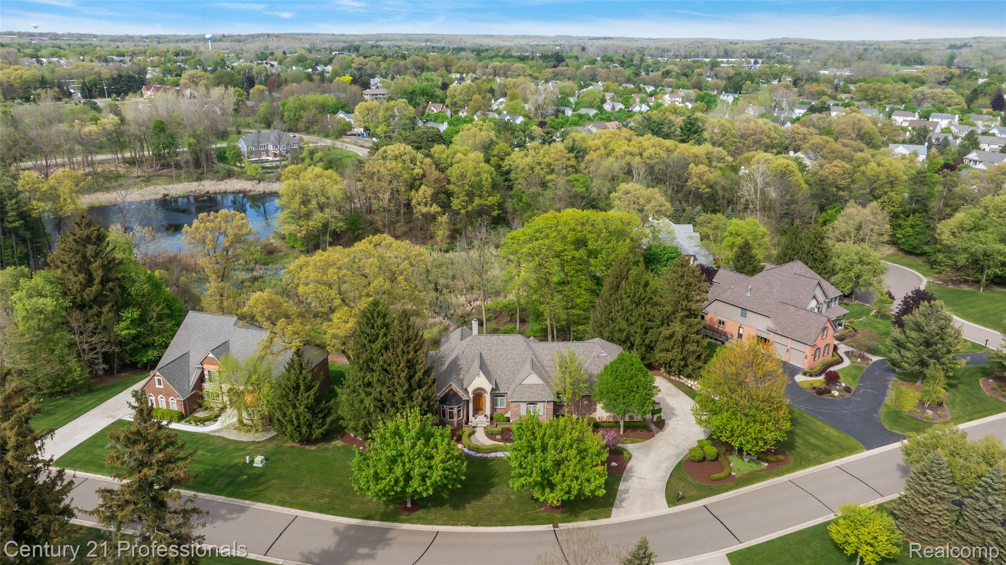 Oxford, Michigan, 48371, United States, 4 Bedrooms Bedrooms, ,4 BathroomsBathrooms,Residential,For Sale,1978317
