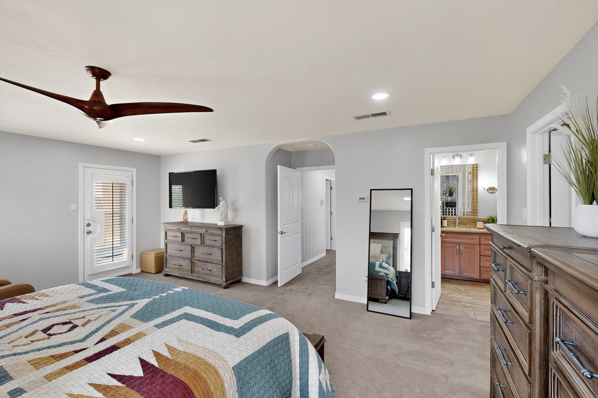 Albuquerque, New Mexico, 87122, United States, 4 Bedrooms Bedrooms, ,3 BathroomsBathrooms,Residential,For Sale,1914202