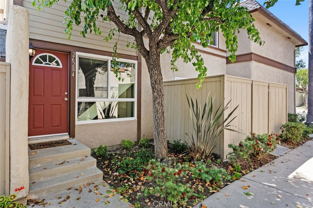 Mission Viejo, California, 92691, United States, 3 Bedrooms Bedrooms, ,2 BathroomsBathrooms,Residential,For Sale,1901341