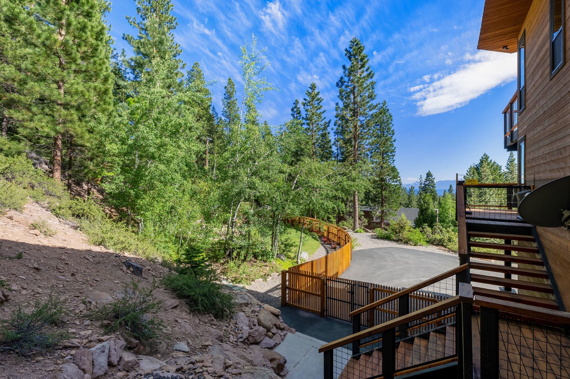  Privacy, Nature & Legacy  A Rare Tahoe Estate - 物件實景