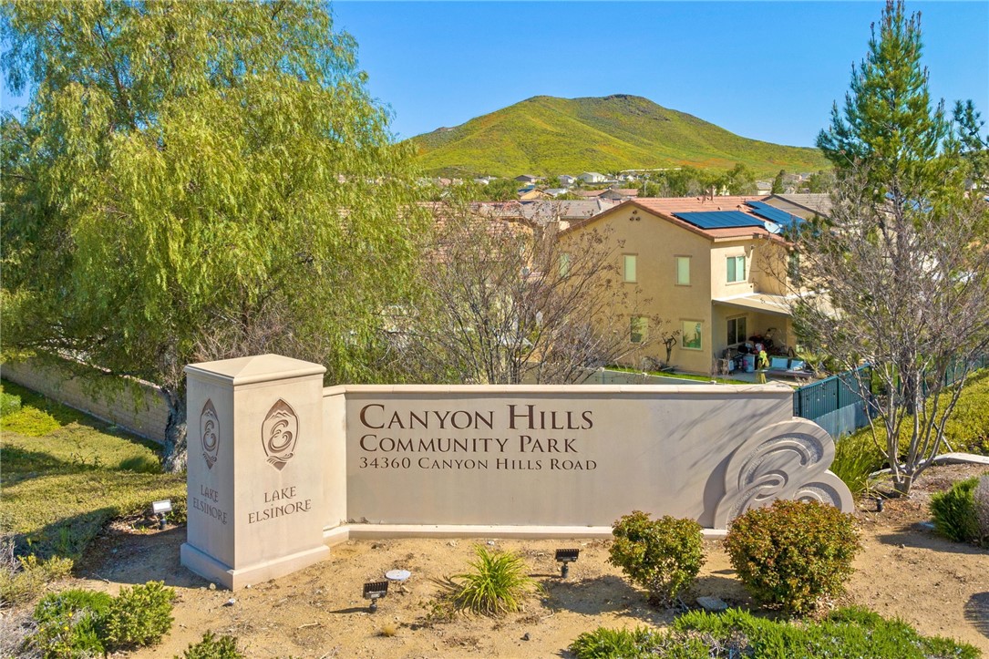 Lake Elsinore, California, 92532, United States, 3 Bedrooms Bedrooms, ,3 BathroomsBathrooms,Residential,For Sale,2049094