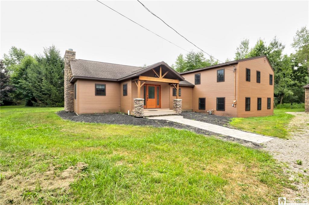 Mayville, New York, 14757, United States, 3 Bedrooms Bedrooms, ,3 BathroomsBathrooms,Residential,For Sale,1983275