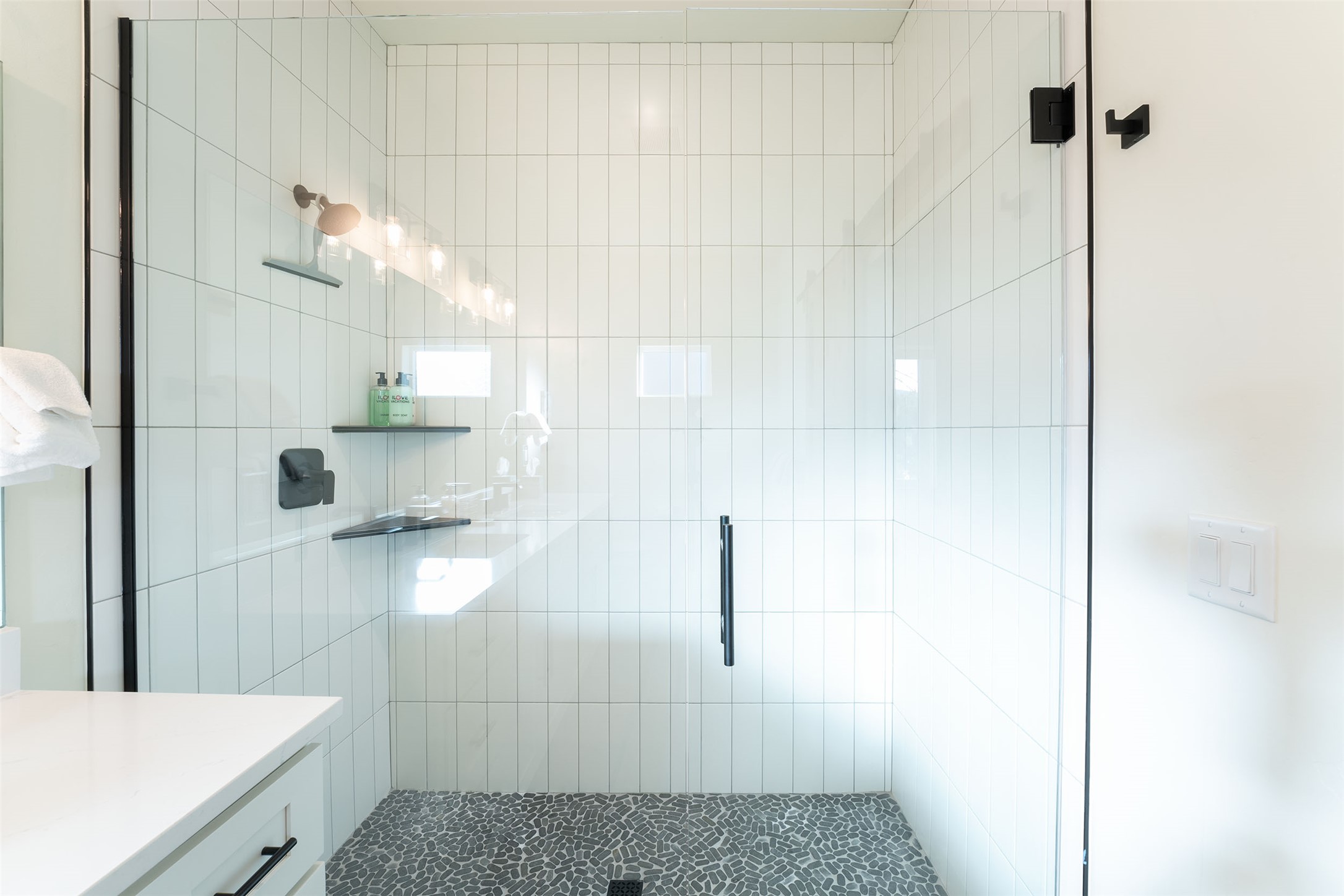  240 Opal Drive, B18 - 物件實景