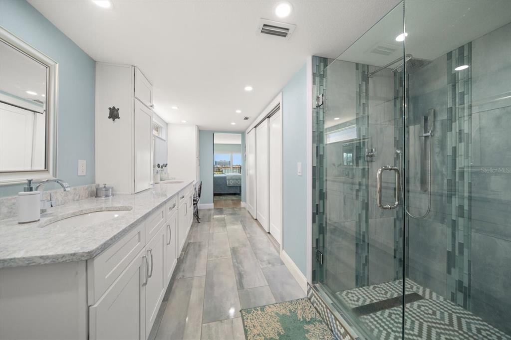 Clearwater Beach, Florida, 33767, United States, 3 Bedrooms Bedrooms, ,3 BathroomsBathrooms,Residential,For Sale,1988337