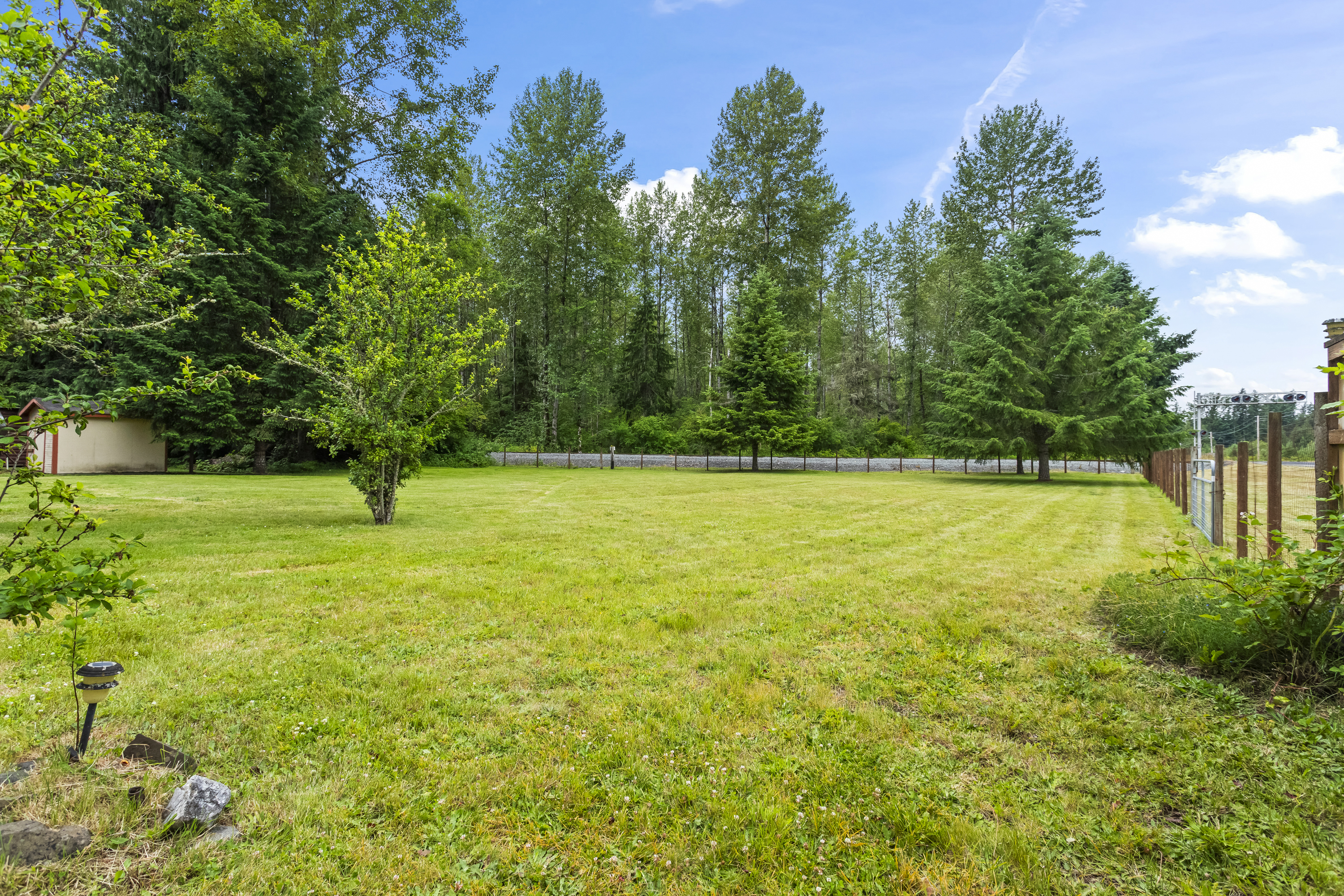  22204 State Route 706 E, Elbe, WA, 98330 - 物件實景