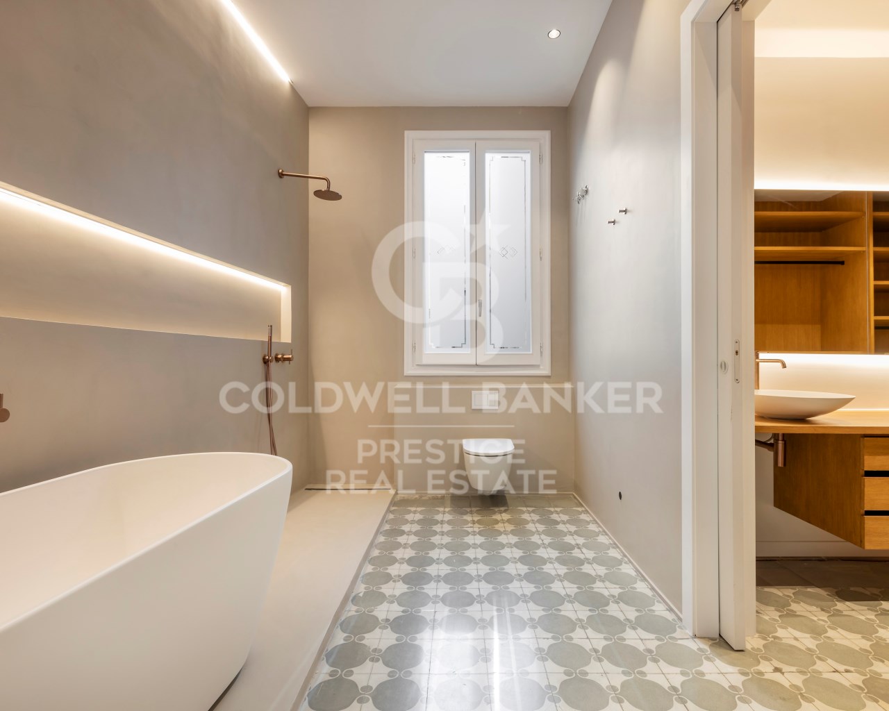Barcelona, Barcelona, Eixample, La Dreta de l'Eix, Barcelona, Catalonia, ES, 3 Bedrooms Bedrooms, ,2 BathroomsBathrooms,Residential,For Sale,Barcelona, Barcelona, Eixample, La Dreta de l'Eix,1448984