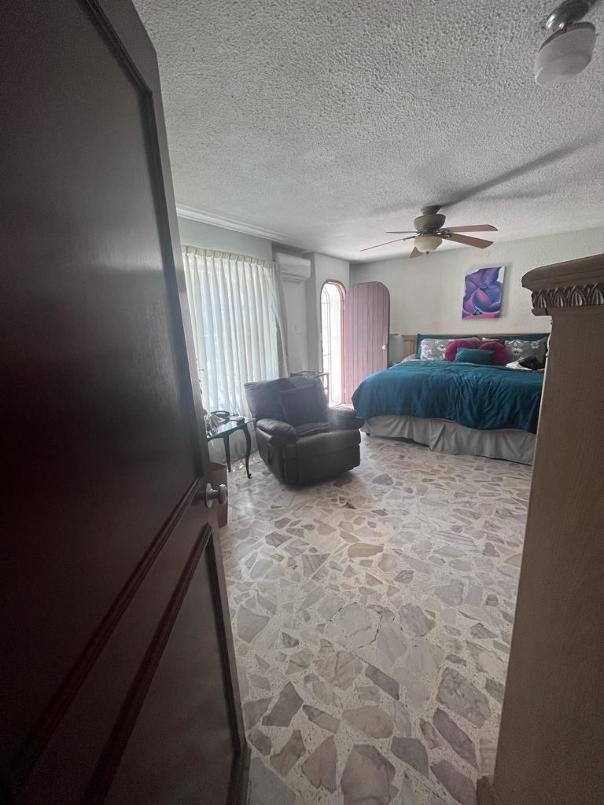 JULIO BERDEGUE, Mazatlán, Sinaloa, 82110, Mexico, 3 Bedrooms Bedrooms, ,2 BathroomsBathrooms,Residential,For Sale,JULIO BERDEGUE,1622368