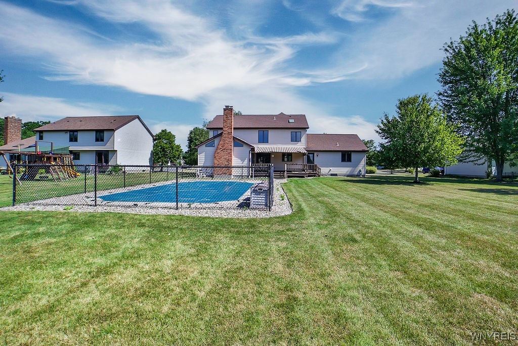 Grand Island, New York, 14072, United States, 4 Bedrooms Bedrooms, ,4 BathroomsBathrooms,Residential,For Sale,1899364