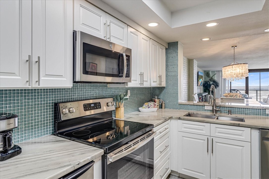 720 Access Road 1-A 813, Port Aransas, Texas, 78373, United States, 2 Bedrooms Bedrooms, ,3 BathroomsBathrooms,Residential,For Sale,720 Access Road 1-A 813,1673422