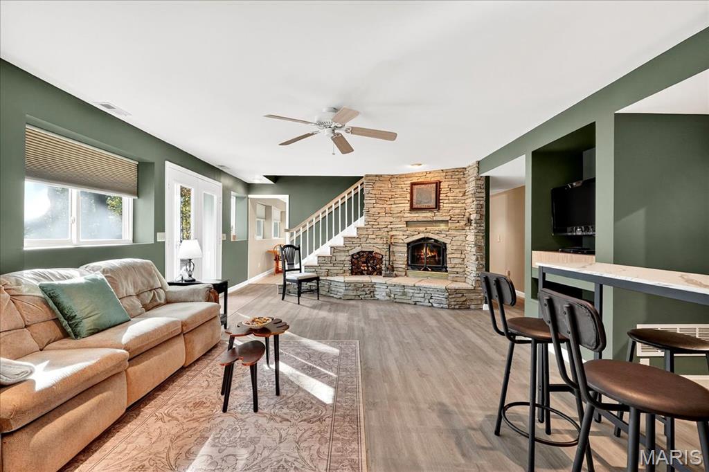 Marthasville, Missouri, 63357, United States, 4 Bedrooms Bedrooms, ,3 BathroomsBathrooms,Residential,For Sale,1973136